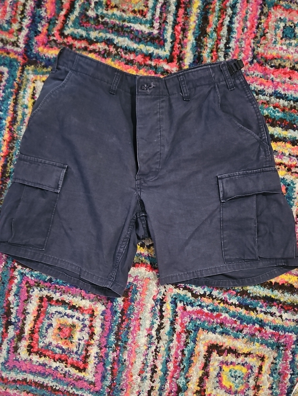 Men's Navy Cargo Shorts with Utility Pockets